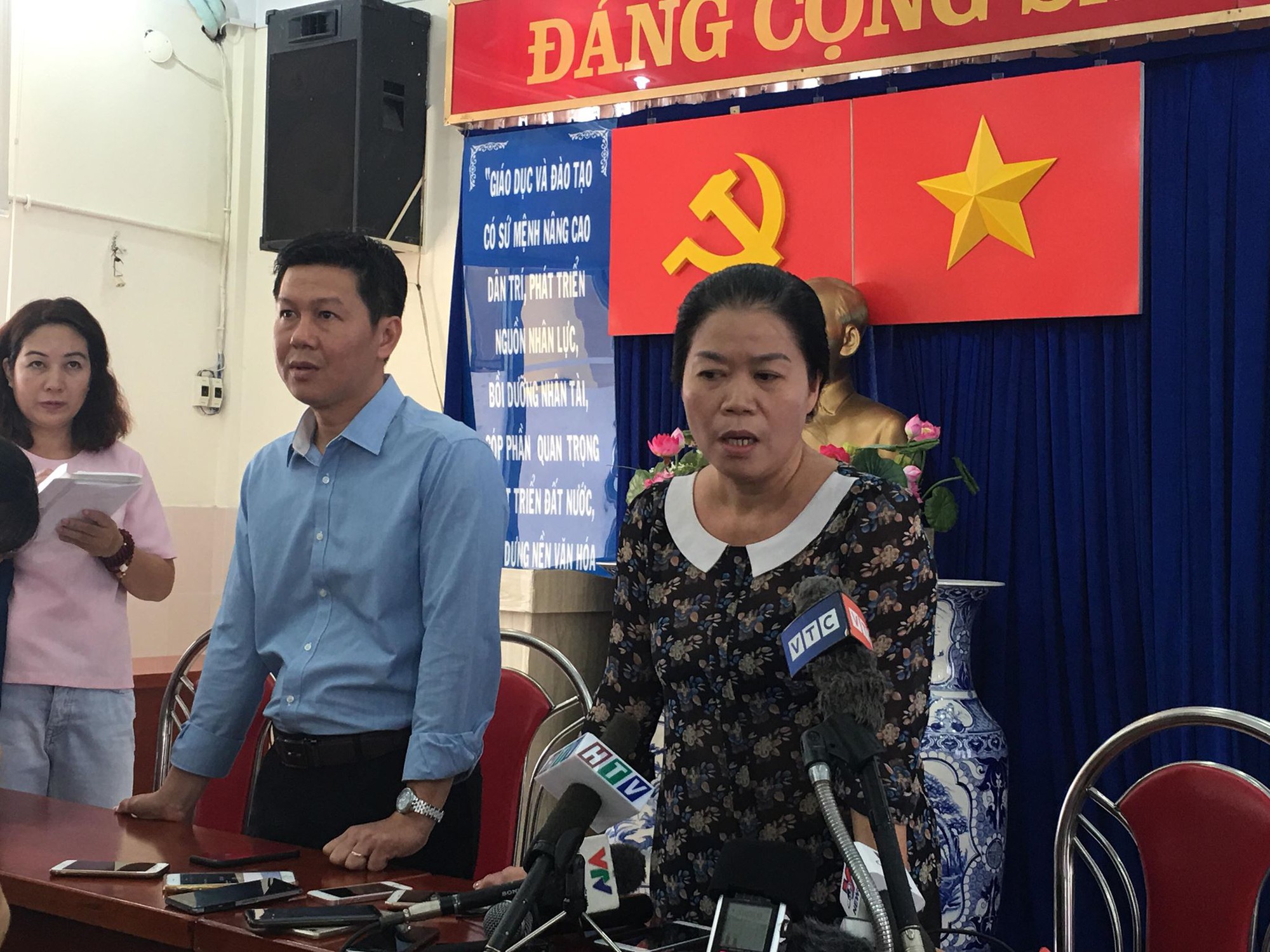 Đình chỉ giáo viên mầm non dọa nạt trẻ ở Sài Gòn: Là người hay là thú, là người sao không biết nghe lời?