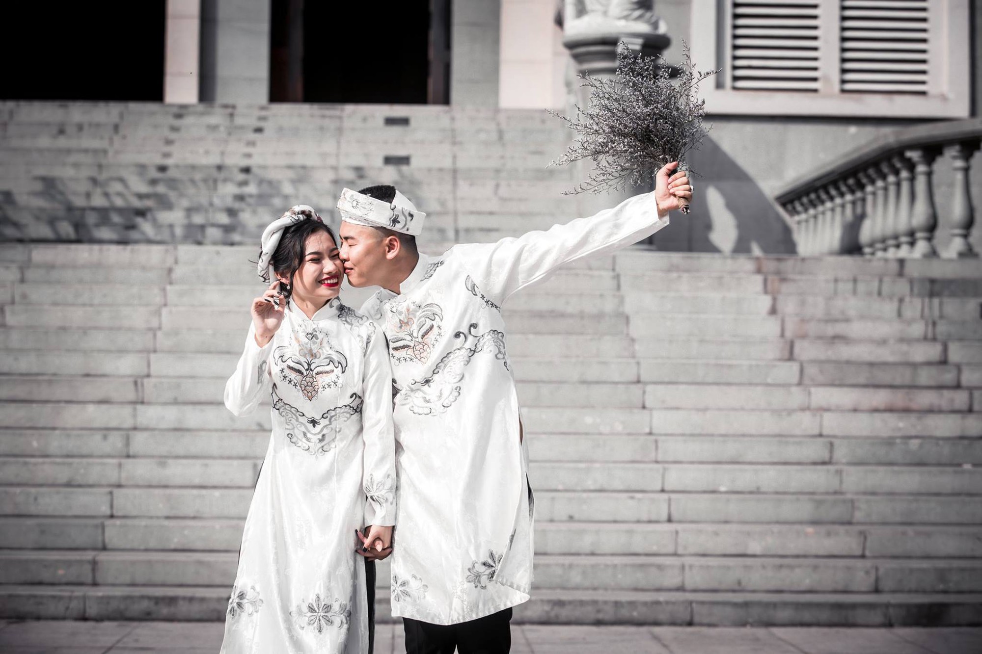 Chuyện tình chàng trai bạn say nắng năm lớp 9 giờ đã là chồng sau 5 năm 2 tháng 16 ngày yêu nhau