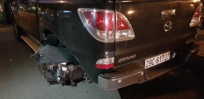 Hà Nội: Công an đang xác minh danh tính nạn nhân vụ tai nạn kinh hoàng trong đêm