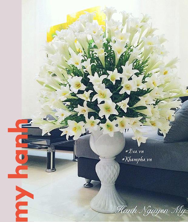 Tháng tư, cắm loa kèn tinh khôi - ngắm nữ hoàng tuyệt đẹp trên bình hoa của mẹ Hà Thành