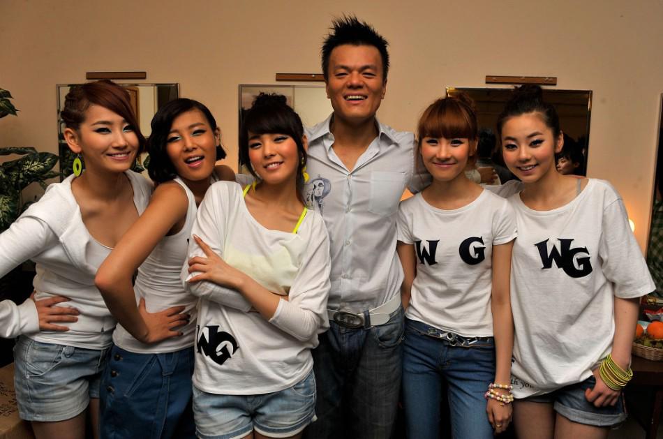 5 ông lớn thống trị làng giải trí Kbiz vì giàu nứt đố đổ vách