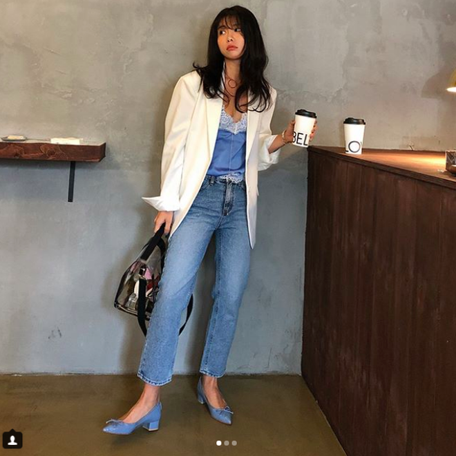 Định mặc quần jeans ống đứng, các nàng hãy chọn 1 trong 4 combo cứ lên đồ là đẹp miễn chê này Định mặc quần jeans ống đứng, các nàng hãy chọn 1 trong 4 combo cứ lên đồ là đẹp miễn chê này