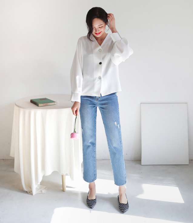 Định mặc quần jeans ống đứng, các nàng hãy chọn 1 trong 4 combo cứ lên đồ là đẹp miễn chê này Định mặc quần jeans ống đứng, các nàng hãy chọn 1 trong 4 combo cứ lên đồ là đẹp miễn chê này