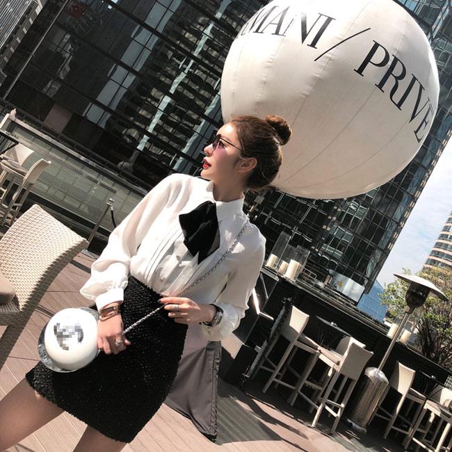 Theo chân sao Việt chọn mua 5 mẫu sơ mi đáng mua nhất hè này