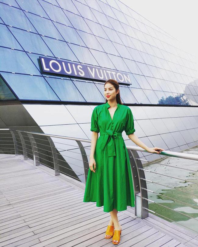 Dáng không chuẩn như Sao nhưng bạn vẫn đẹp miễn chê khi diện những mẫu váy này