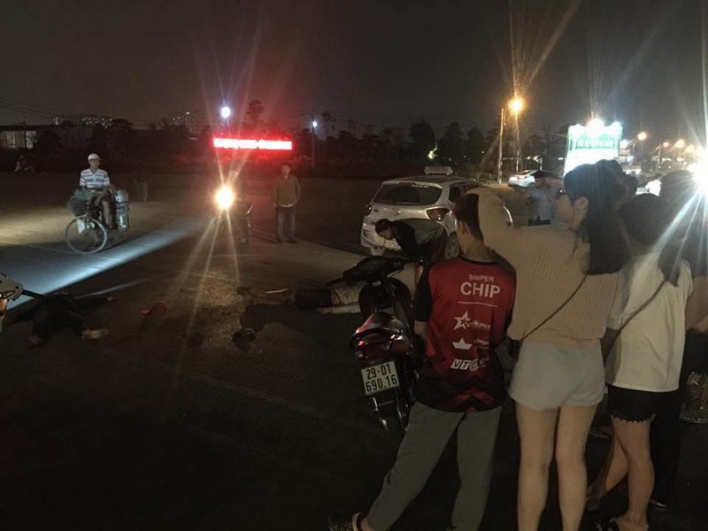 Hiếm gặp: Gọi cứu hỏa ứng cứu nạn nhân va chạm giao thông