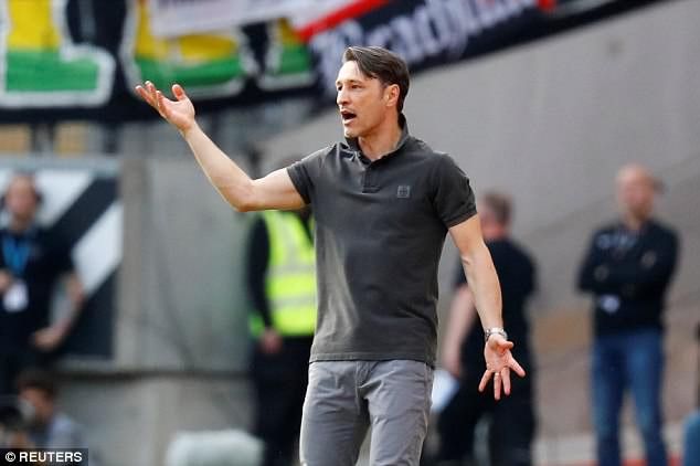 Jupp Heynckes lại nghỉ hưu, Bayern có HLV mới