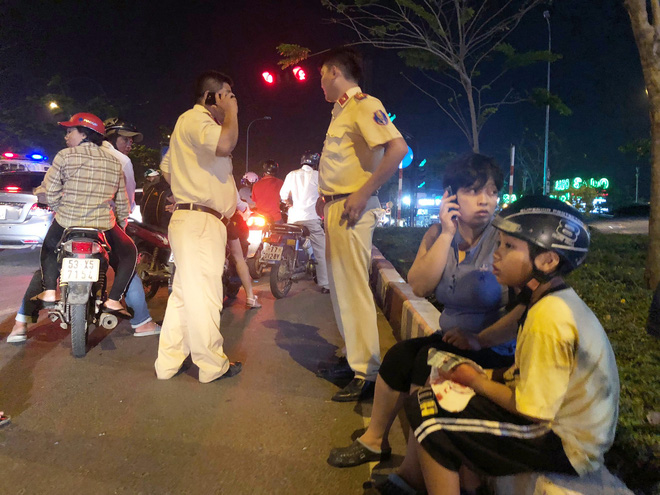 Mẹ mừng phát khóc vì điều kì diệu đến với con trai 8 tuổi sau khi bị xe ben cuốn trọn vào gầm