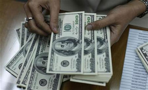 Bất ngờ dồn dập, USD tăng giá trong lo sợ Bất ngờ dồn dập, USD tăng giá trong lo sợ