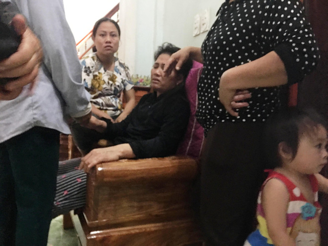 Con gái tử vong ở Nhật, cha mẹ bất lực vì không vay được đủ tiền đưa xác con về quê