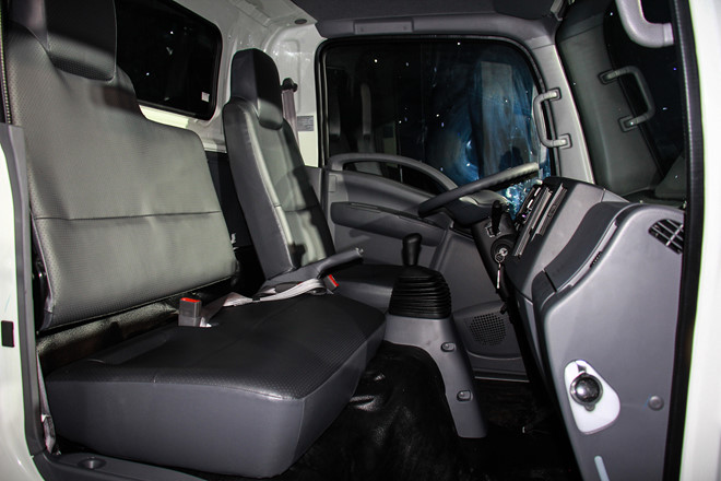 Isuzu ra mắt thế hệ xe tải tiêu chuẩn Euro4 đầu tiên ở VN