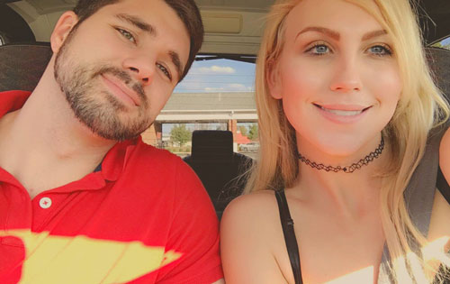 Bị người mình thích từ chối, chàng trai biến thành cô gái cưa đổ lại