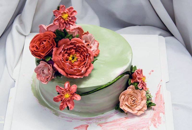 Lương hàng ngàn USD/tháng, bỏ việc mở lò bánh xả stress