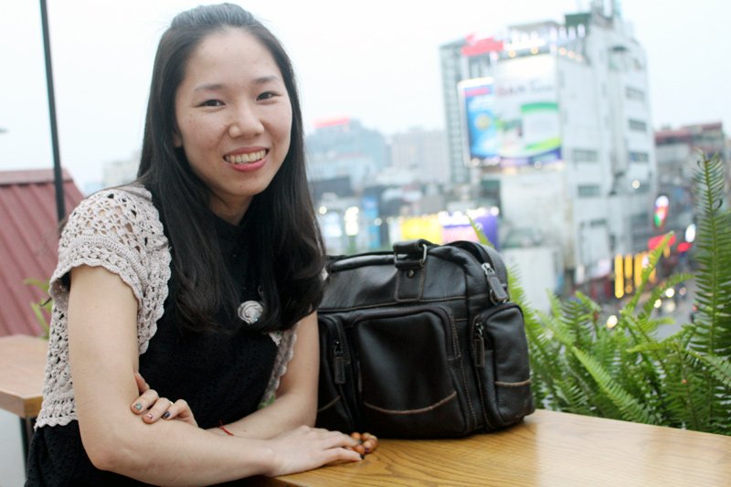 Lương hàng ngàn USD/tháng, bỏ việc mở lò bánh xả stress