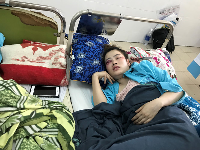 Kiểm điểm trưởng công an phường dùng xe công an hộ tống cháu