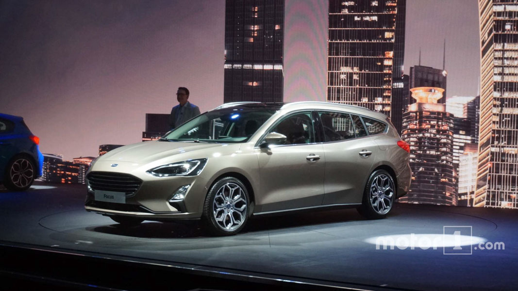 Ngắm nhìn bộ ảnh thực tế của Ford Focus 2019 vừa được ra mắt Ngắm nhìn bộ ảnh thực tế của Ford Focus 2019 vừa được ra mắt