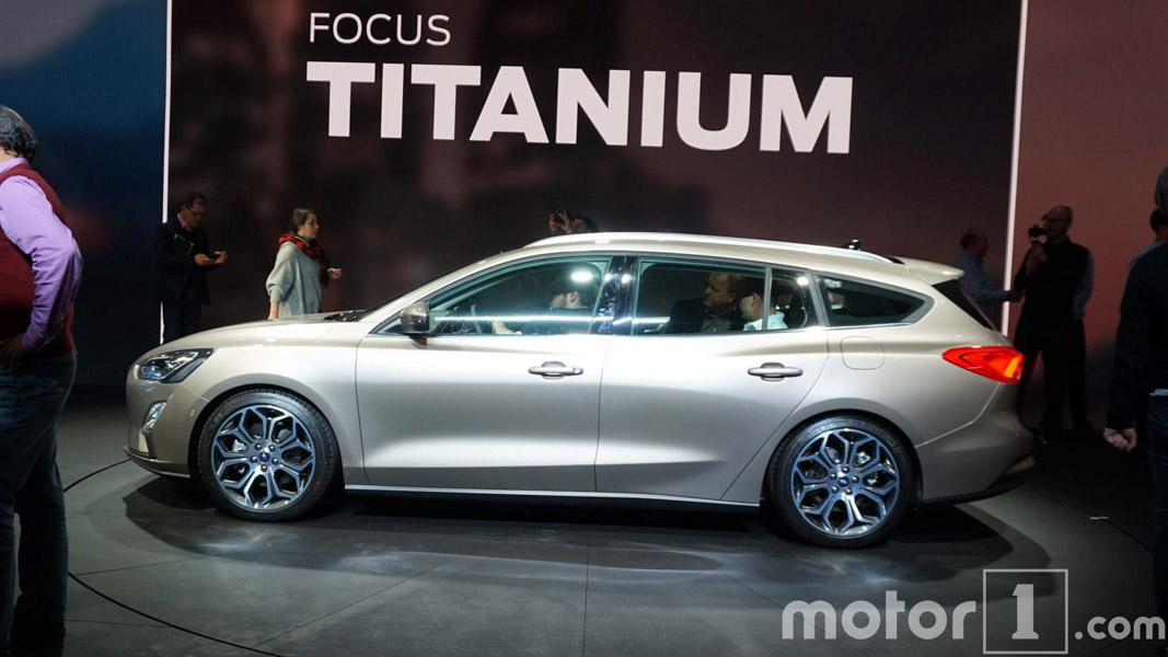 Ngắm nhìn bộ ảnh thực tế của Ford Focus 2019 vừa được ra mắt Ngắm nhìn bộ ảnh thực tế của Ford Focus 2019 vừa được ra mắt