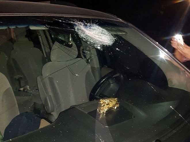 Nghi trẻ em ném đá hàng loạt ôtô ở cao tốc Hà Nội - Thái Nguyên