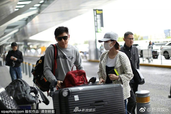 Ngô Kỳ Long: Tài tử điển trai luôn bị đồn vô sinh, vợ ngoại tình