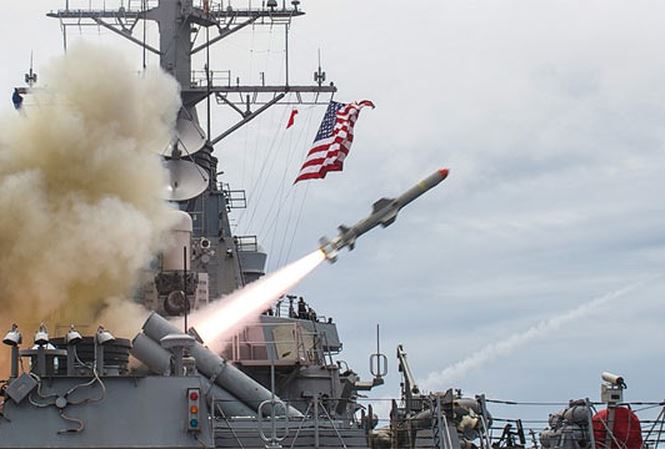 Uy lực tên lửa Tomahawk vừa được Mỹ khai hoả tấn công Syria Uy lực tên lửa Tomahawk vừa được Mỹ khai hoả tấn công Syria