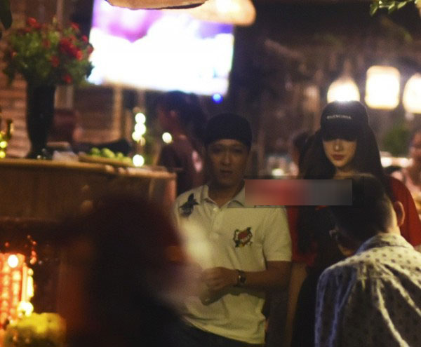 Hương Giang, Trường Giang bí mật đi ăn riêng, thân mật tiễn ra tận xe