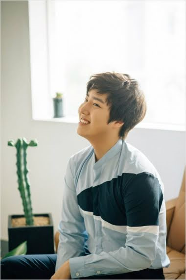 Thần tượng Hàn qua đời ở tuổi 21 sau tai nạn xe hơi