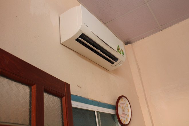 Giá trên trời dưới đất, người Sài Gòn vẫn thuê máy lạnh mùa nóng