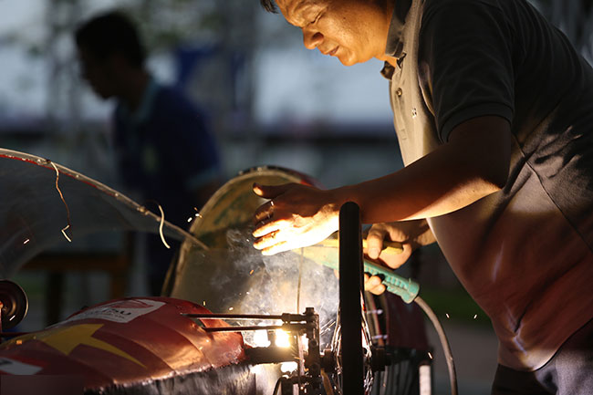 Ảnh:Các thiết kế siêu độc của sinh viên trong cuộc thi xe sinh thái