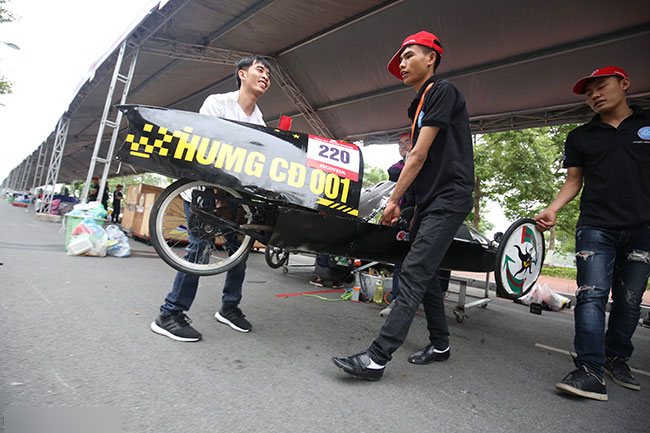 Ảnh:Các thiết kế siêu độc của sinh viên trong cuộc thi xe sinh thái