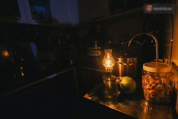 Cuộc sống u tối, lạnh lẽo của những cư dân bám trụ chung cư Carina sau vụ cháy 13 người chết