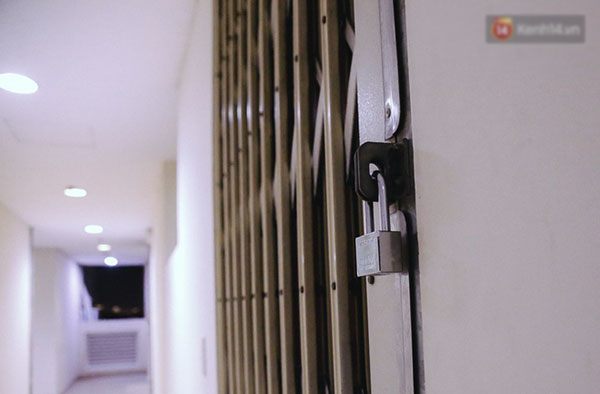 Cuộc sống u tối, lạnh lẽo của những cư dân bám trụ chung cư Carina sau vụ cháy 13 người chết