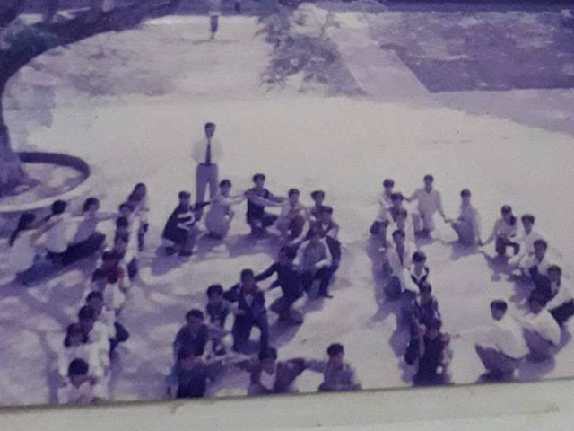 Những bức ảnh gợi cả một trời thương nhớ của thế hệ học trò 7X,8X