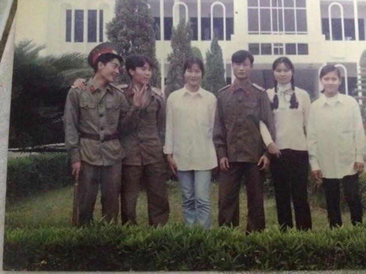 Những bức ảnh gợi cả một trời thương nhớ của thế hệ học trò 7X,8X Những bức ảnh gợi cả một trời thương nhớ của thế hệ học trò 7X,8X