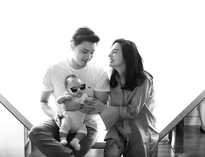 Hôn nhân hạnh phúc của 4 ái nữ hội con nhà giàu châu Á nức tiếng sang chảnh, xinh đẹp Hôn nhân hạnh phúc của 4 ái nữ hội con nhà giàu châu Á nức tiếng sang chảnh, xinh đẹp