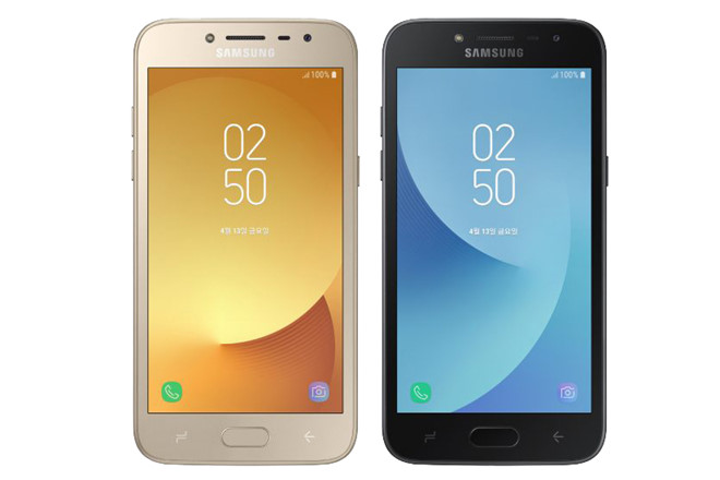 Samsung ra điện thoại cục gạch không có Internet cho sĩ tử ôn thi