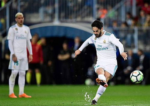 Tuyến giữa tỏa sáng, Real thắng dù vắng Ronaldo và Bale