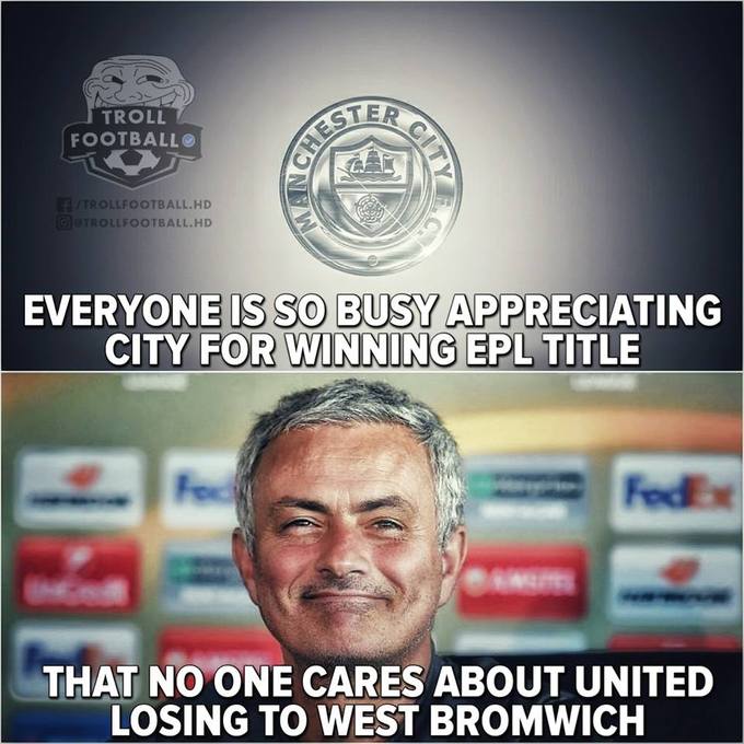 Conte cúi đầu, bàn giao vị thế Bố già cho Guardiola