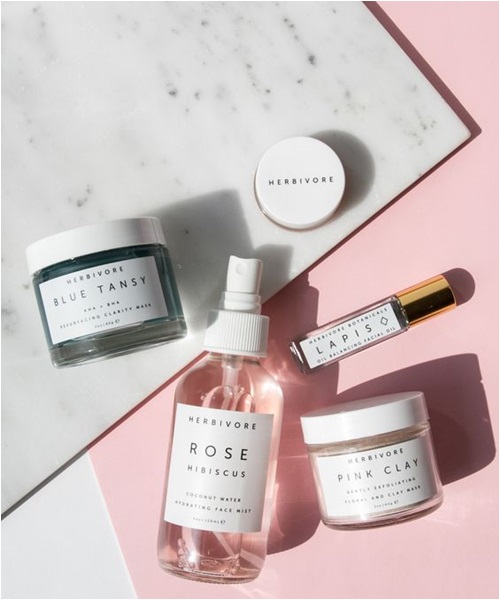 Tưởng vô hại nhưng 5 sơ suất nhỏ sau có thể khiến công sức chăm da đổ sông đổ bể!