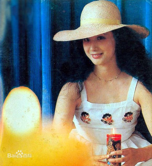 Sau 30 năm, nữ yêu tinh đẹp nhất Tây Du Ký 1986 trở thành bà trùm giàu có Sau 30 năm, nữ yêu tinh đẹp nhất Tây Du Ký 1986 trở thành bà trùm giàu có