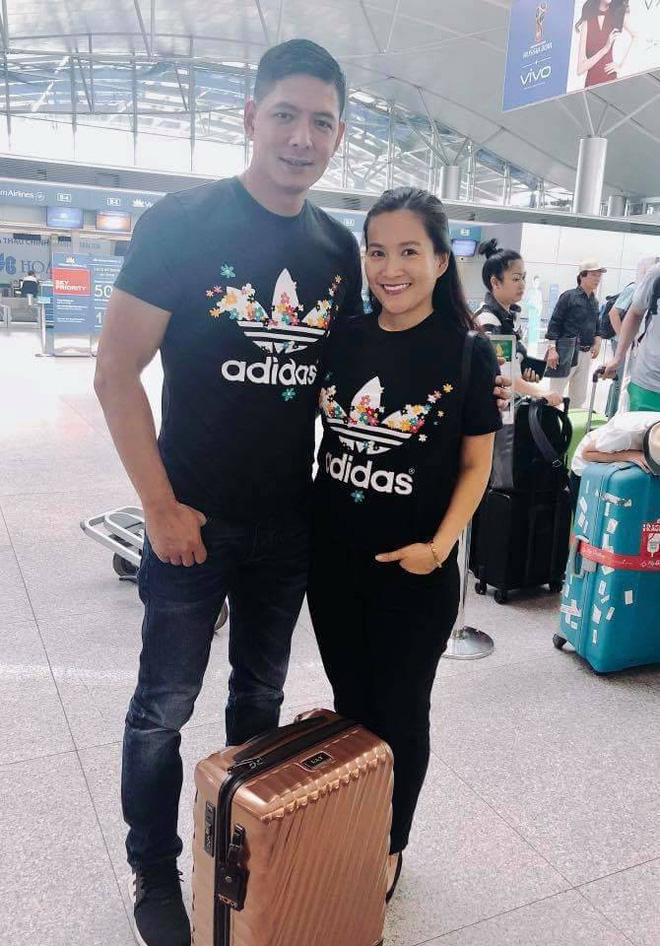 Sau bao ồn ào tình ái, vợ chồng Bình Minh cuối cùng vẫn kịp kỉ niệm 10 năm ngày cưới trong yên bình