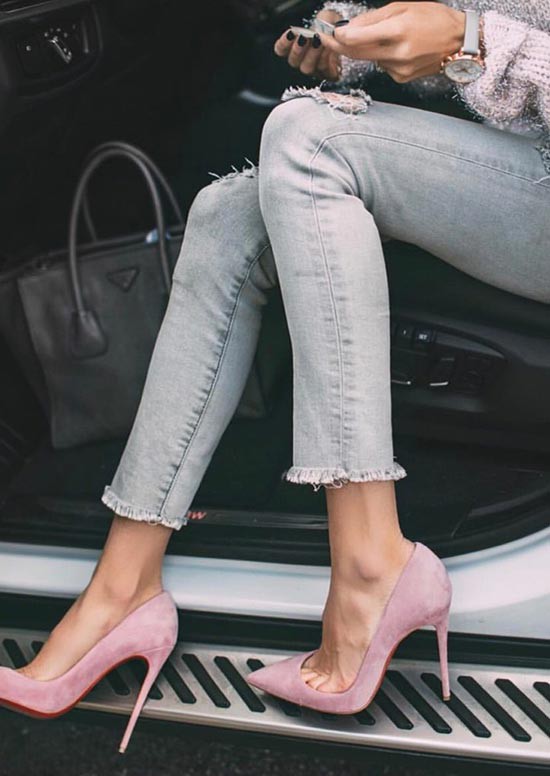 Đây là 15 mẫu giày đế đỏ Christian Louboutin tốt nhất mọi thời đại, hãy đầu tư ngay từ bây giờ! Đây là 15 mẫu giày đế đỏ Christian Louboutin tốt nhất mọi thời đại, hãy đầu tư ngay từ bây giờ!