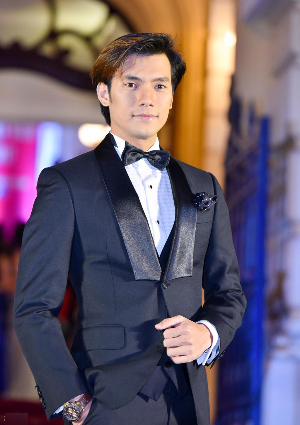 Nhã Phương nhắn gì cho Nhan Phúc Vinh sau tin đồn hẹn hò?