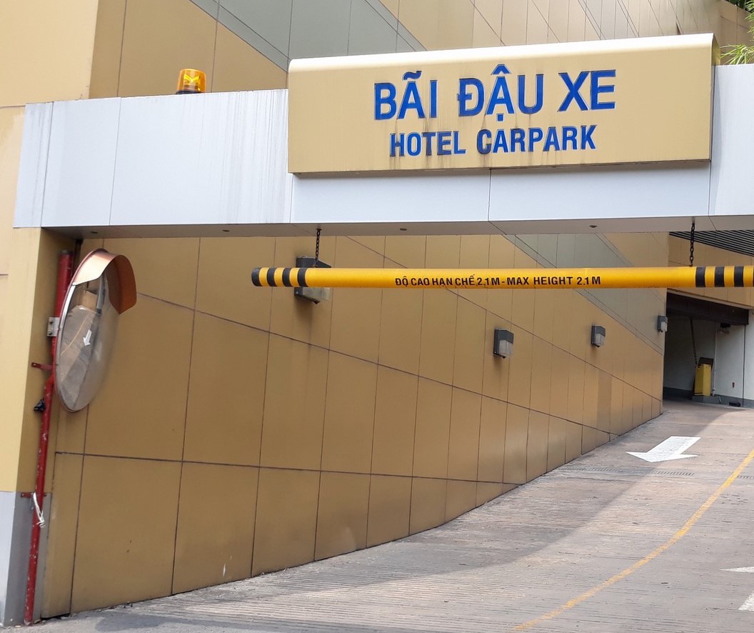 Nhiều điểm giữ xe tại trung tâm TP.HCM vẫn vô tư chặt chém khách hàng