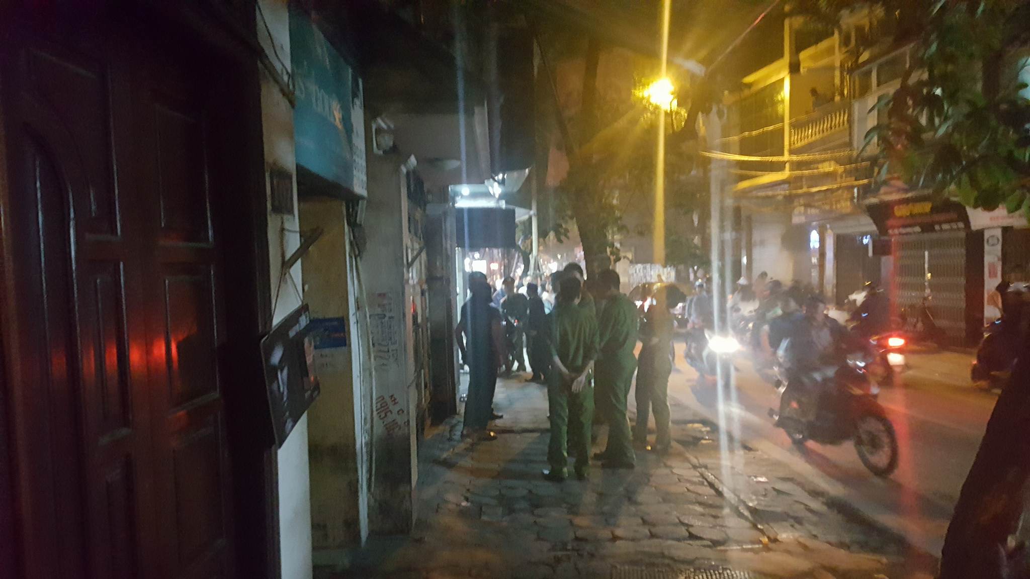 Khám nhà cựu Tổng cục phó Tổng cục 5 Phan Hữu Tuấn Khám nhà cựu Tổng cục phó Tổng cục 5 Phan Hữu Tuấn