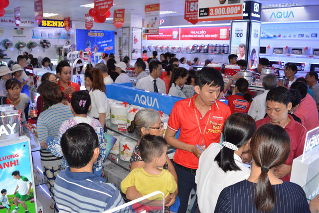 Giả mạo thương hiệu bán lẻ điện máy trong mùa nóng