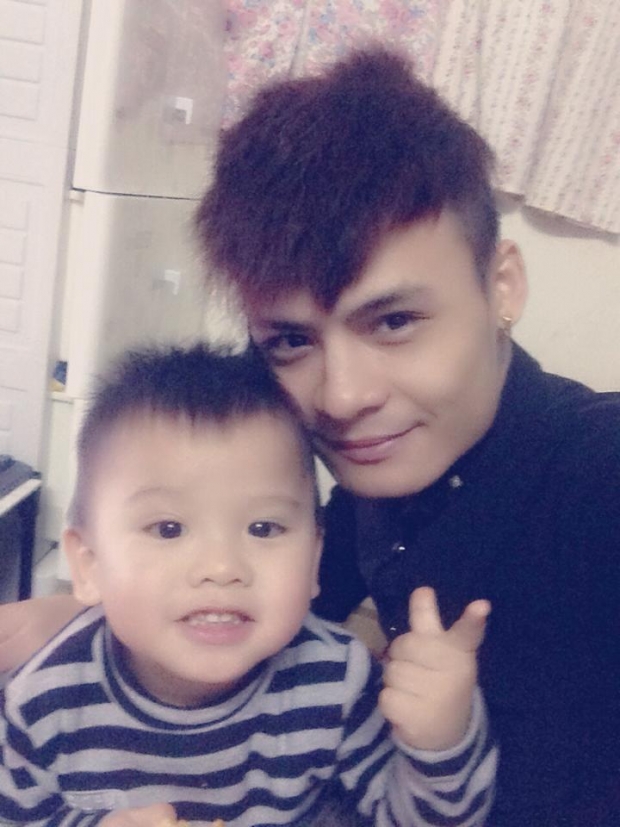 Lộ ảnh thời Hoa Vinh còn chưa làm anh hùng Lương Sơn Bạc Lộ ảnh thời Hoa Vinh còn chưa làm anh hùng Lương Sơn Bạc