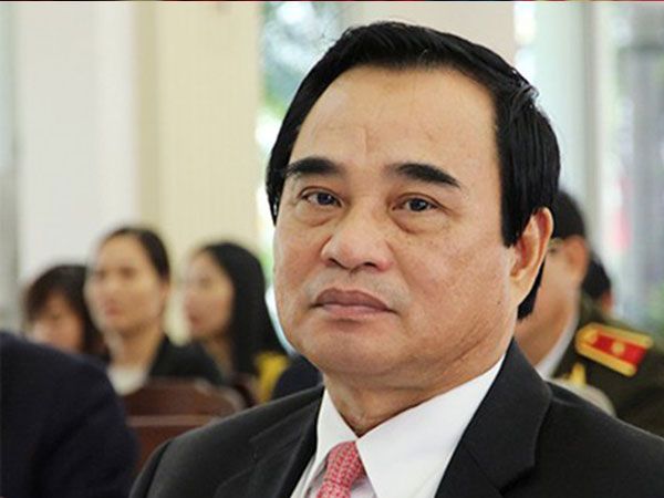 Khởi tố nguyên Chủ tịch Đà Nẵng Trần Văn Minh, Văn Hữu Chiến