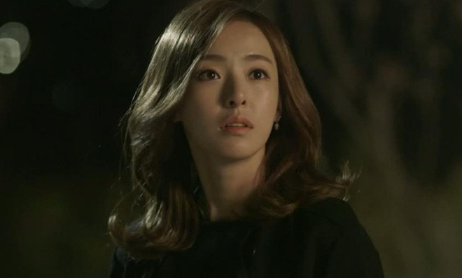 Bước chuyển mình của mẹ đơn thân bị chồng bỏ khiến ai cũng lắp bắp sợ hãi