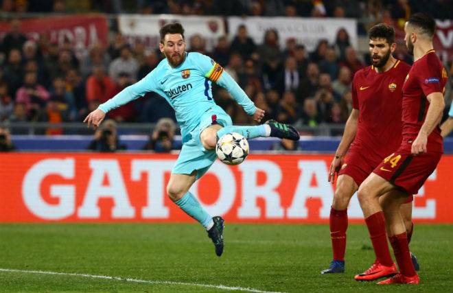 Messi núp bóng vua Ronaldo: Đuổi Pique & Busquets, nhắm dàn SAO thế chỗ