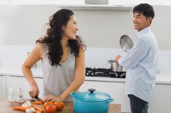 Tuyệt chiêu trị chồng lười giúp chị em nhàn tênh, gia đình hạnh phúc